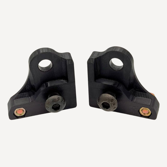 Porsche 718 LWB seat riser brackets (CFRP)